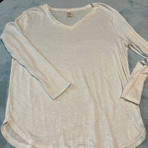 Long sleeve light sweater